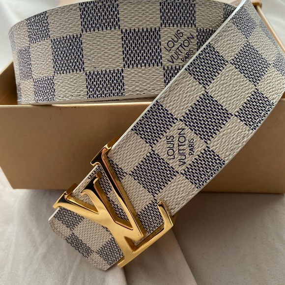 Louis Vuitton Belt - Picture 3 of 5